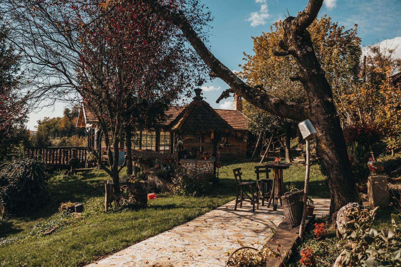 Gresna Pilnica Hotel Klenovnik Exterior photo